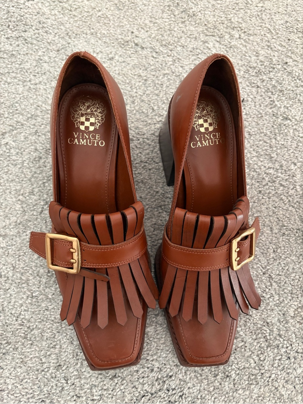 Vince Camuto Sedna Kiltie Block-Heeled Loafer with Fringe and Buckle Women’s 10 - Picture 2 of 7